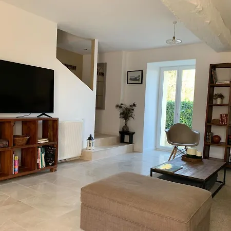 Domaine De La Denerie With Pool 度假居 La Jaudonniere