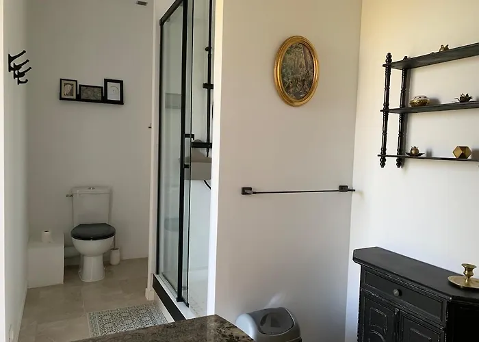 Domaine De La Denerie With Pool Дом отдыха