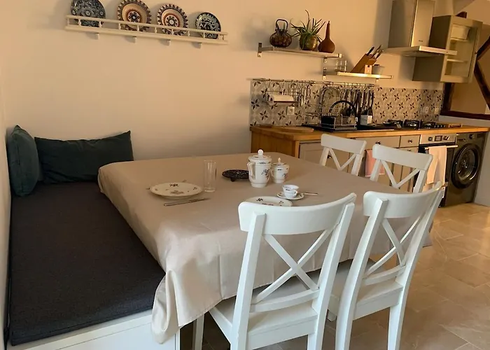 Дом отдыха Domaine De La Denerie With Pool *